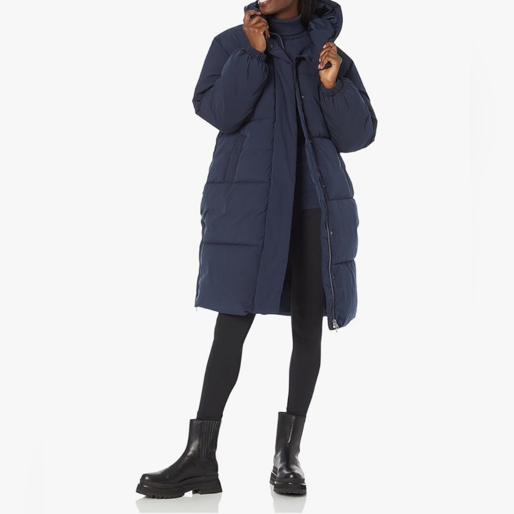 Amazon Essentials Women's Oversized Long Puffer Jacket Size5X